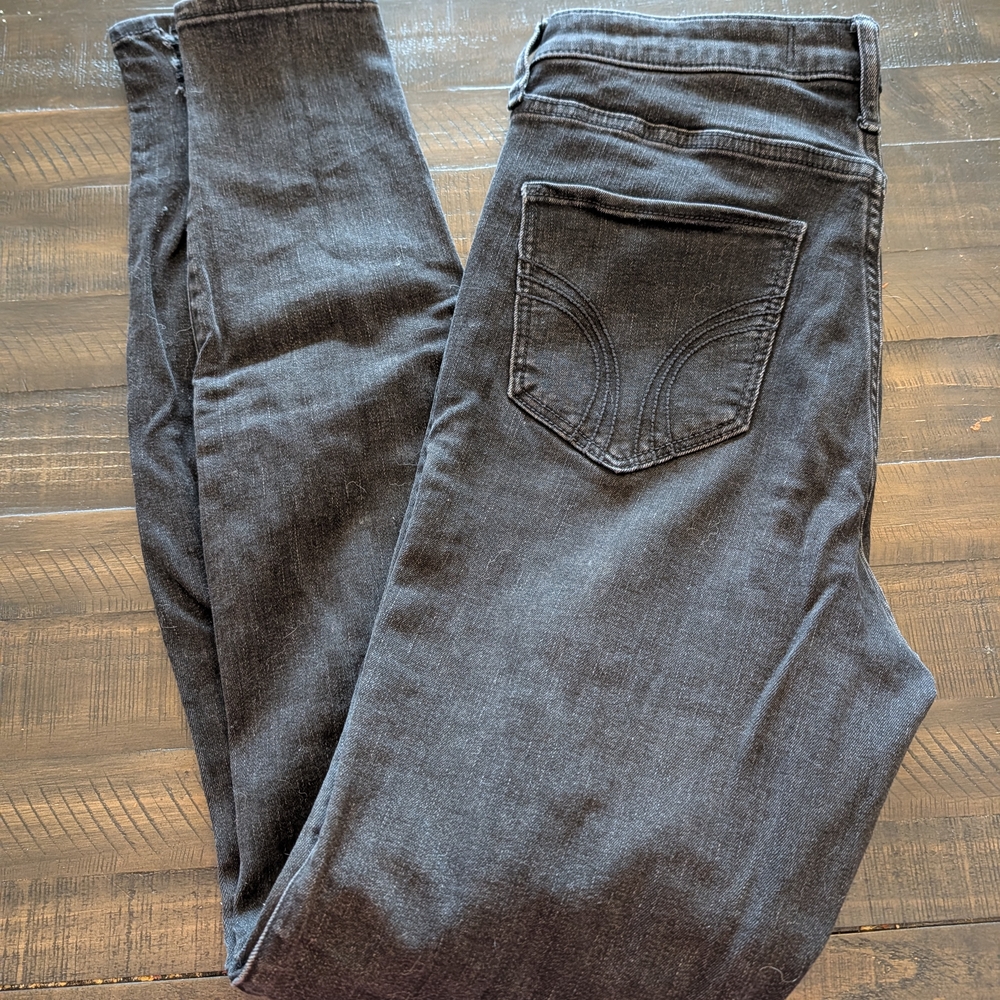 Hollister Women's Dark Gray Skinny Jeans